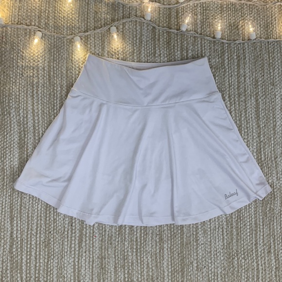 Baleaf Dresses & Skirts - Baleaf White Tennis Skirt- Size S